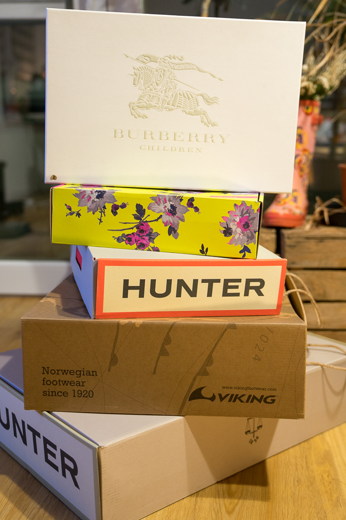 Gummistiefel kaufen Karton Hunter Viking Burberry