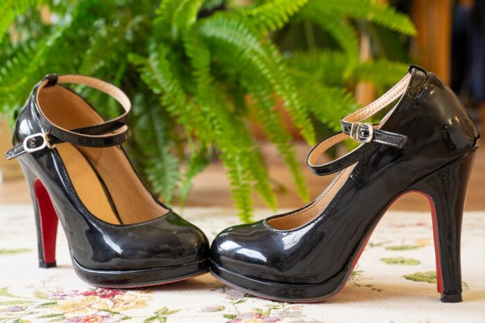 Pumps im Büro Schwarz