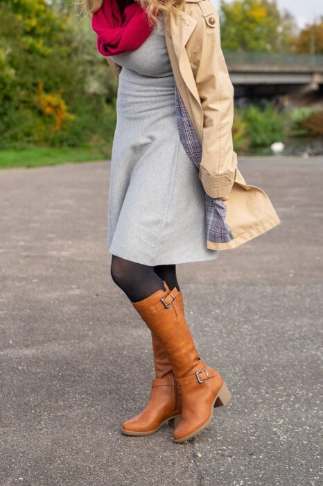 Kleid Rock und Stiefel braune Stiefel Winterkleid