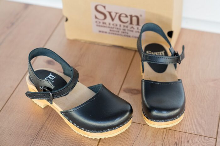 Mary Jane Guide - Sven Clogs