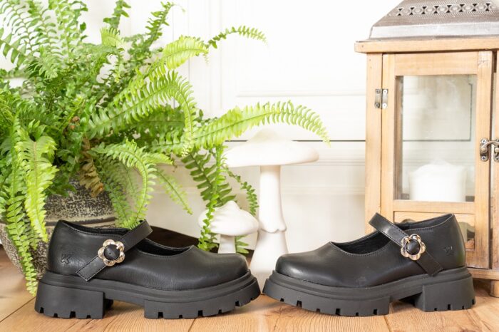 Plateau Mary Janes Koi Footwear