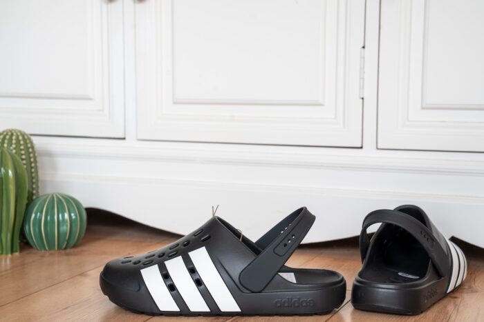 Adidas Adilette Clogs 2.0 Details