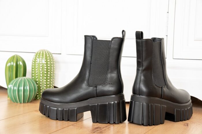 Koi Footwear Munden Chunky Boots Details