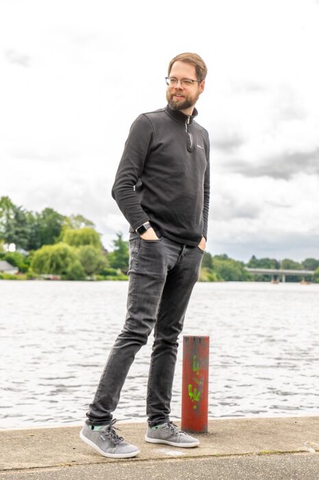 Günstige Barfußschuhe Whitin Tragebild
