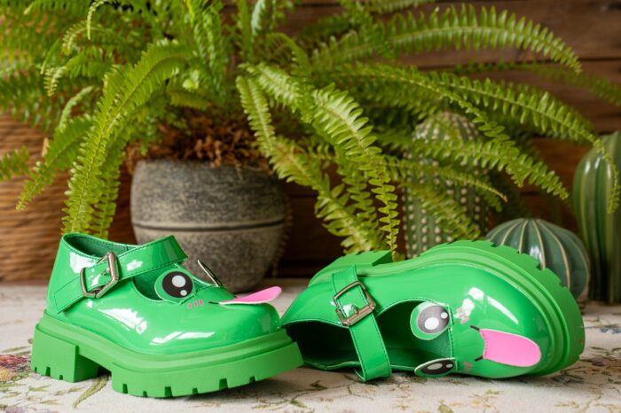 Koi Footwear Mary Jane Frosch