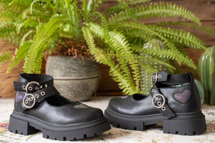 Koi Footwear Mary Janes Fessel